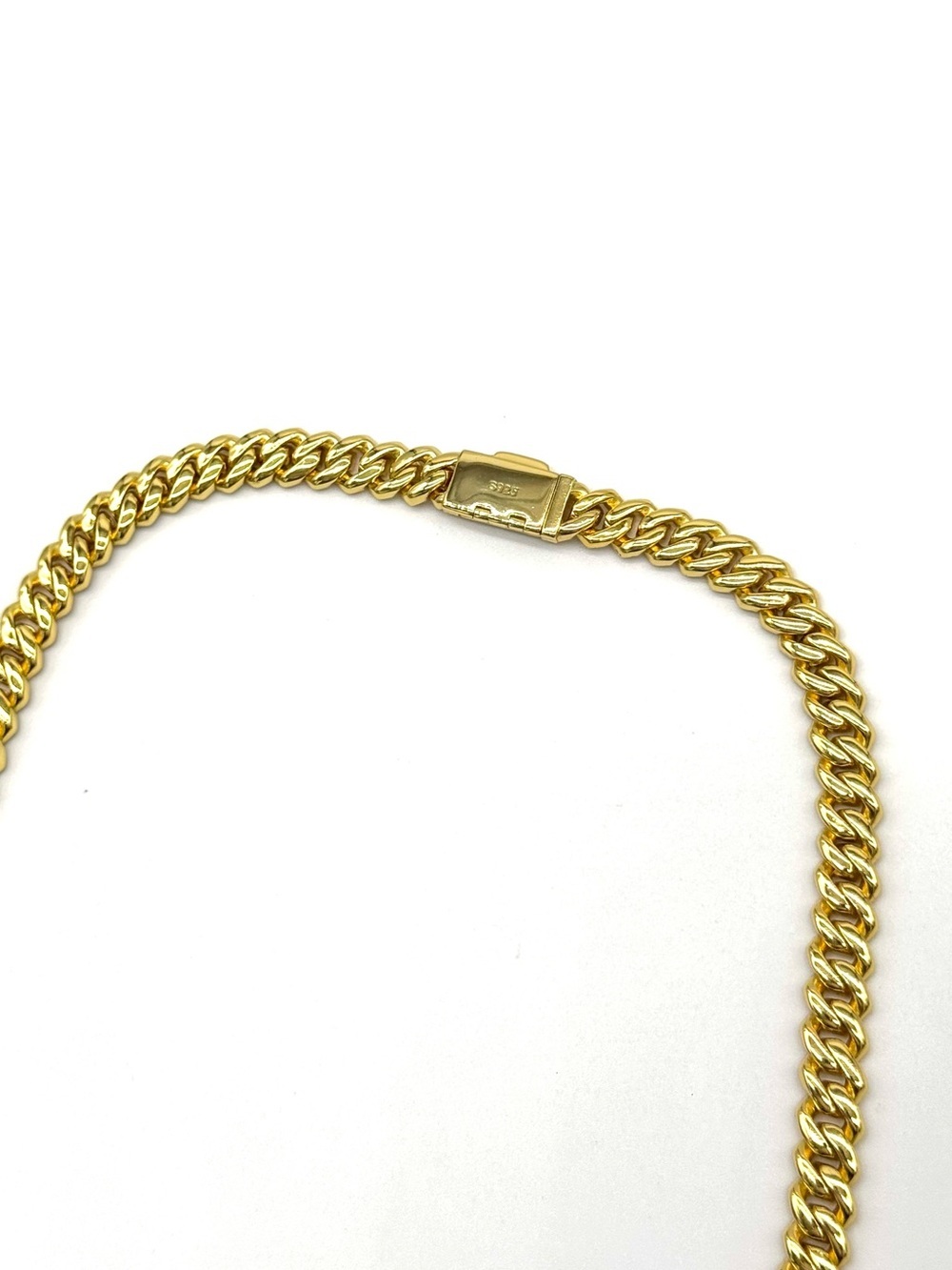 18k Gold Plated, 925 Silver, 9.OCTW Moissanite Square Miami Cuban Chain - 22” - Picture 5 of 6